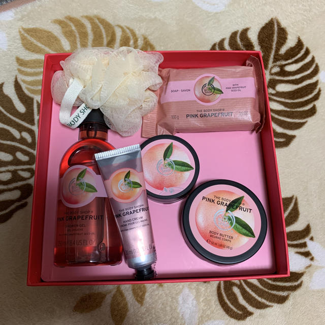 THE BODY SHOP(ザボディショップ)のピンクグレープフルーツセット コスメ/美容のボディケア(その他)の商品写真