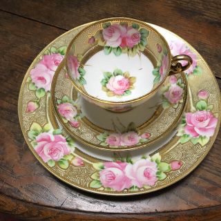 ノリタケ(Noritake)の★未来ちゃん様【オールドノリタケ】金彩 金盛 薔薇文 トリオ(食器)