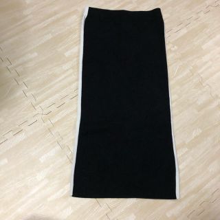 ザラ(ZARA)のZARA ニットスカート ライン(ロングスカート)