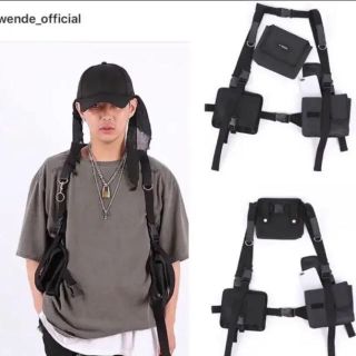 シュプリーム(Supreme)のAWENDE チェストバッグ オンライン完売品(ボディーバッグ)