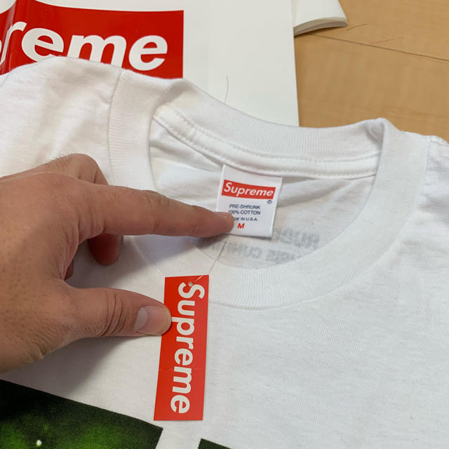 Supreme(シュプリーム)のSUPREME Tシャツ カットソー メンズのトップス(Tシャツ/カットソー(半袖/袖なし))の商品写真