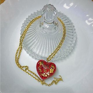 ルイヴィトン(LOUIS VUITTON)の一度のみ使用 美品ルイヴィトン アンクルージョンハートネックレス♡(ネックレス)