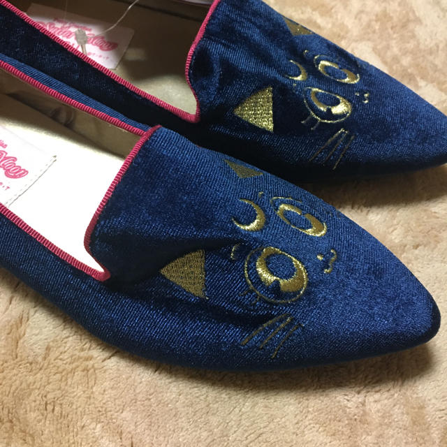 GU(ジーユー)のGU ジーユー 美少女戦士セーラームーン フラットシューズ オペラシューズ レディースの靴/シューズ(バレエシューズ)の商品写真