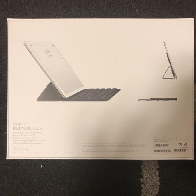 iPad Pro Smart Keyboard (9.7インチ) 1