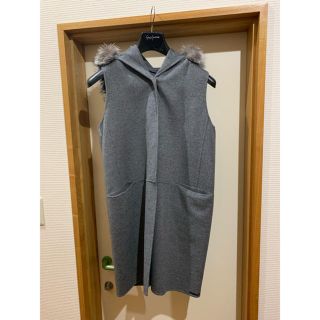 マックスマーラ(Max Mara)のMax Mara マックスマーラ ベストコート(毛皮/ファーコート)