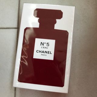 シャネル(CHANEL)のシャネル N°5  no5 ロー オードゥ トワレット 新品レッドb(香水(女性用))