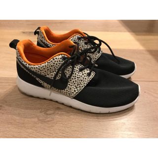 ナイキ(NIKE)のNIKE Roshe One Safari GS ローズ ワン 24.5cm(スニーカー)