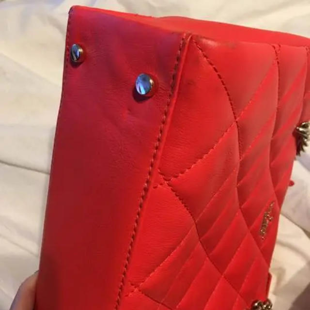 kate spade new york(ケイトスペードニューヨーク)のkate spade キルティング風レザーバッグ レディースのバッグ(ハンドバッグ)の商品写真