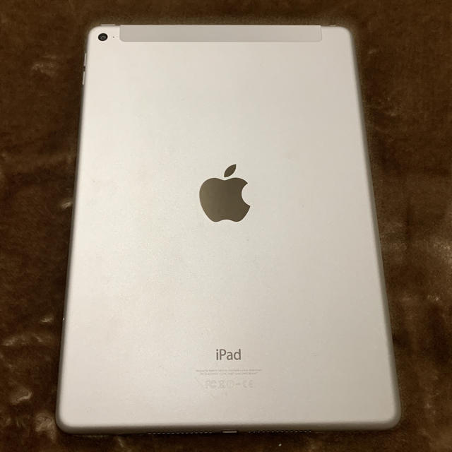 iPad 32GB シルバーの通販 by YANS｜アイパッドならラクマ - iPad Air2セルラー 好評日本製