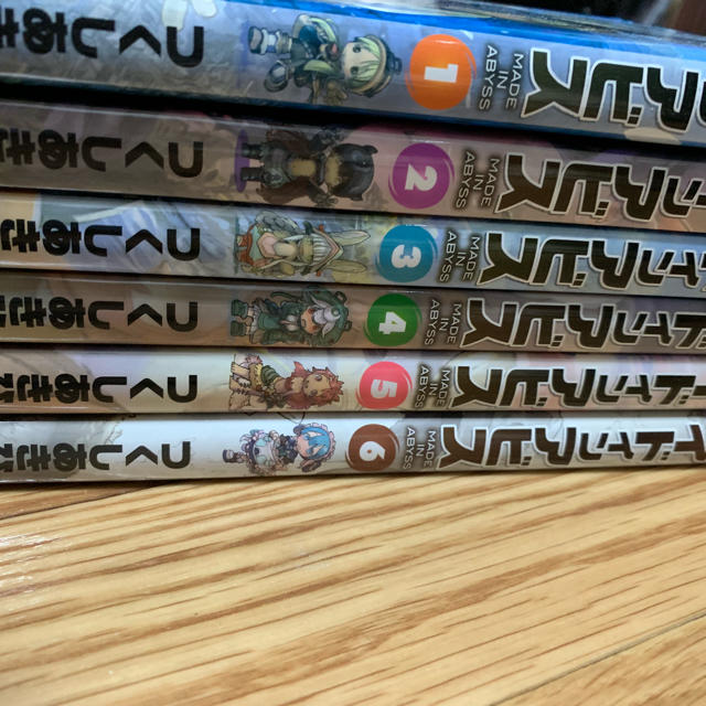 メイドインアビス 1〜6巻 エンタメ/ホビーの漫画(青年漫画)の商品写真