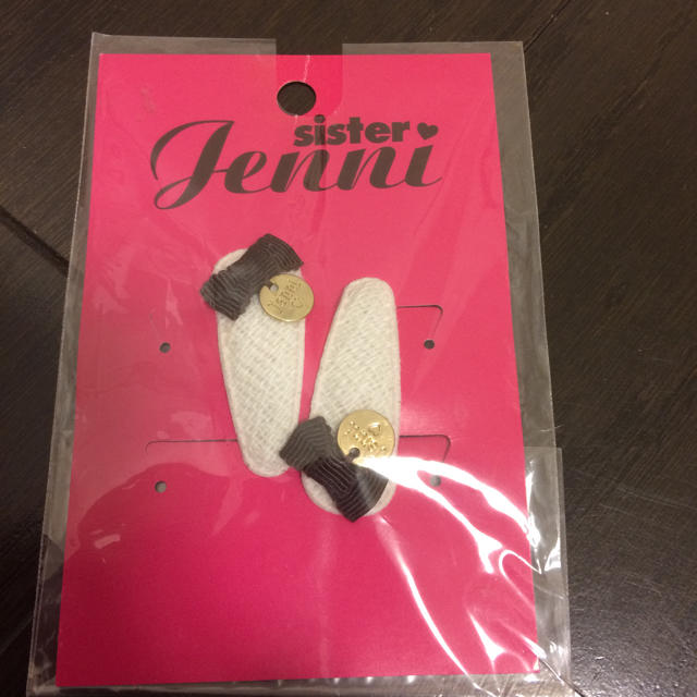 JENNI(ジェニィ)のJENNY ヘアピン 新品 キッズ/ベビー/マタニティのこども用ファッション小物(その他)の商品写真