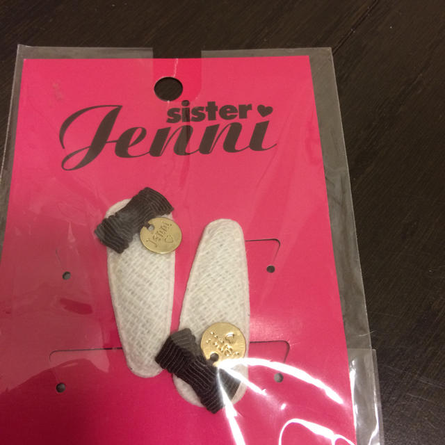 JENNI(ジェニィ)のJENNY ヘアピン 新品 キッズ/ベビー/マタニティのこども用ファッション小物(その他)の商品写真