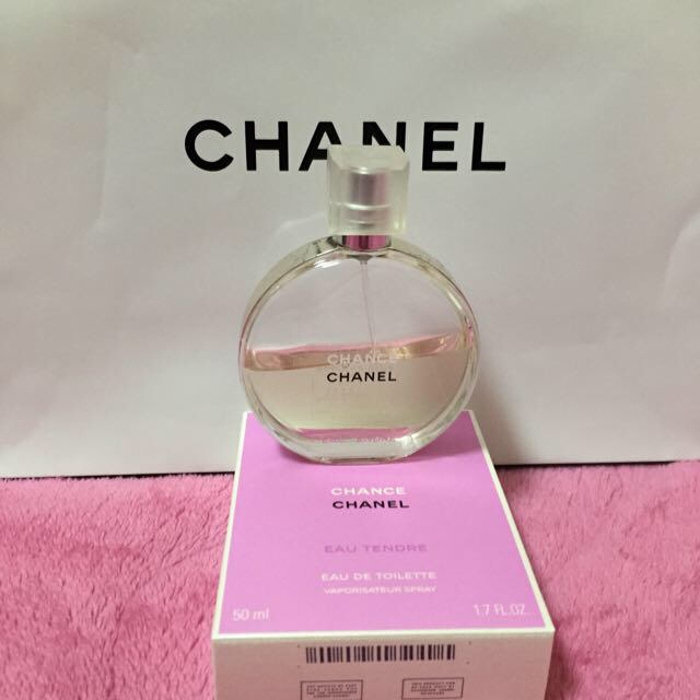 CHANEL - 伊勢丹購入シャネル♡チャンス香水♡ピンクの通販 by mika0829's shop｜シャネルならラクマ