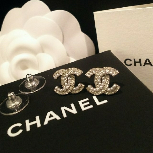 CHANEL(シャネル)のyy1007xx様ご専用!!   CHANEL ピアス レディースのアクセサリー(ピアス)の商品写真