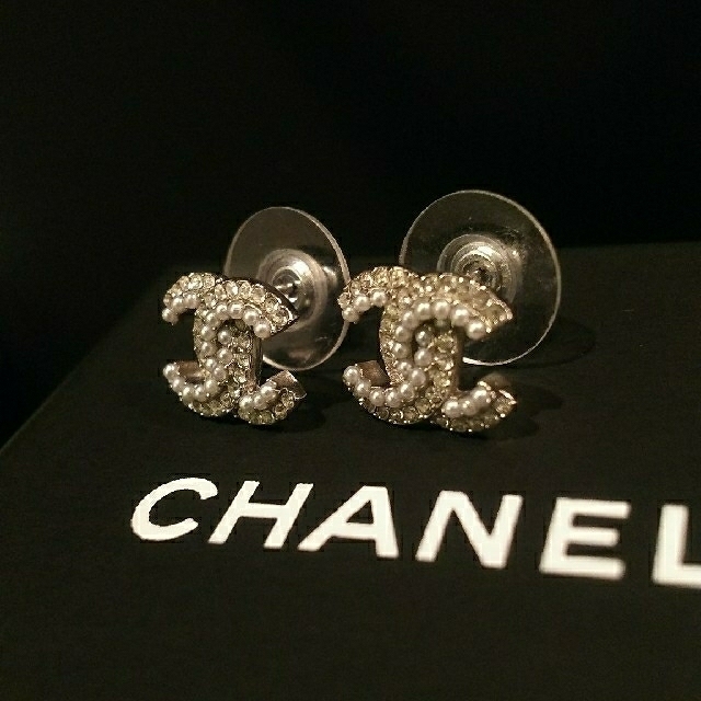 CHANEL(シャネル)のyy1007xx様ご専用!!   CHANEL ピアス レディースのアクセサリー(ピアス)の商品写真