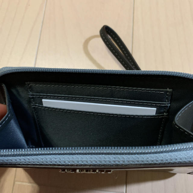 COACH(コーチ)の【美品】COACH コンパクト長財布 カードケース エナメル レディースのファッション小物(財布)の商品写真