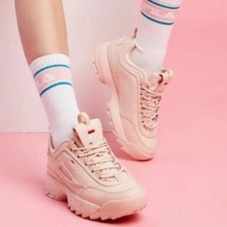 フィラ 韓国ファッション スニーカー レディース の通販 40点 Filaのレディースを買うならラクマ フィラ 韓国ファッション スニーカー レディース の通販 40点 Filaのレディースを買うならラクマ