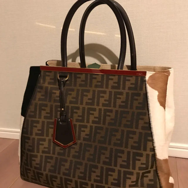 FENDI(フェンディ)のフェンディ   確認用 レディースのバッグ(ハンドバッグ)の商品写真