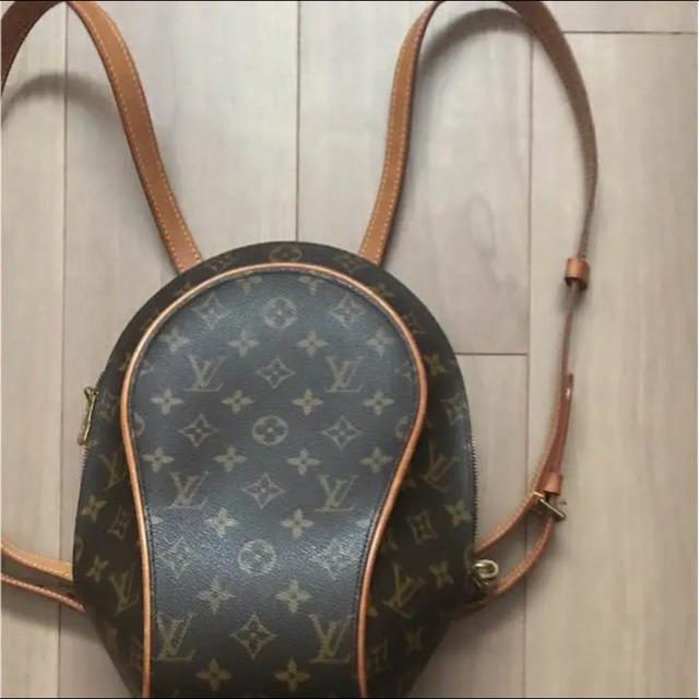 LOUIS VUITTON(ルイヴィトン)のルイヴィトン  リュック   レディースのバッグ(リュック/バックパック)の商品写真