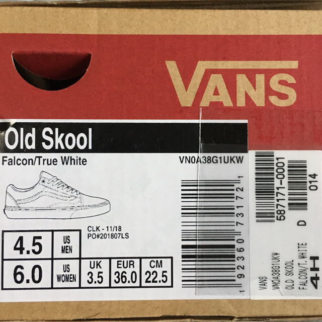 VANS(ヴァンズ)の【新品】22.5㎝ VANS SKOOL オールドスクール レディースの靴/シューズ(スニーカー)の商品写真