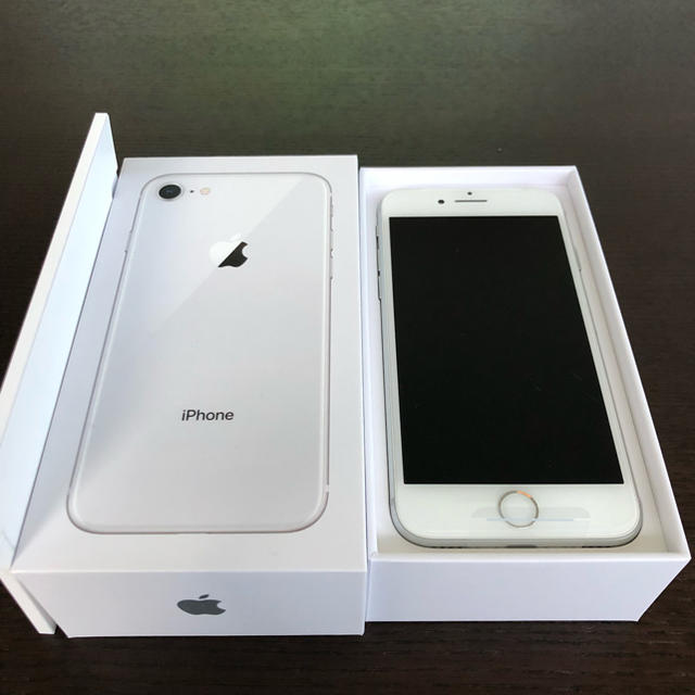 UNISEX S/M 即購入可☆明日発送可☆iPhone 8 シルバー 64 GB 新品未