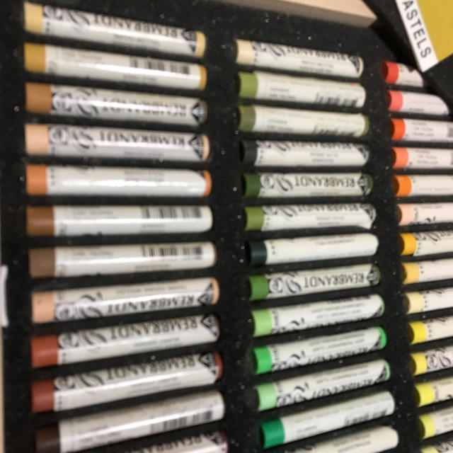 ☆未使用☆  REMBRANDT    SOFT PASTELS エンタメ/ホビーのアート用品(クレヨン/パステル)の商品写真