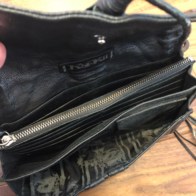 LGB - KMRII ケムリ 装飾 二つ折り 長財布 ウォレットの通販 by LGB - KMRII ケムリ 装飾 二つ折り 長財布 ウォレットの通販 by