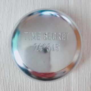 Time secret ミネラルプレストパウダー(ファンデーション)