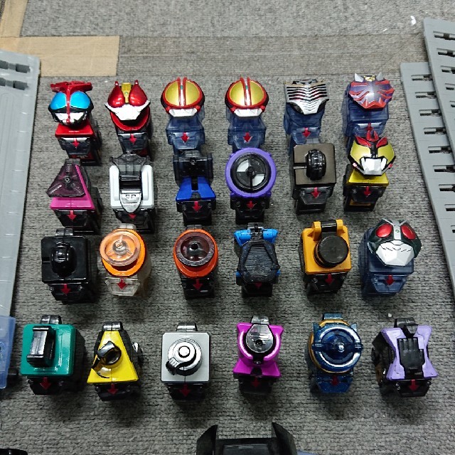 仮面ライダーフォーゼ ドライバー 変身ベルト エンタメ/ホビーのおもちゃ/ぬいぐるみ(キャラクターグッズ)の商品写真