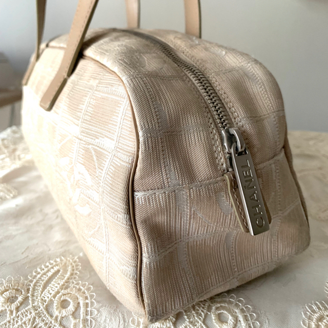 ジはなく CHANEL by 鬼に綿棒's shop|シャネルならラクマ - 本物 ...