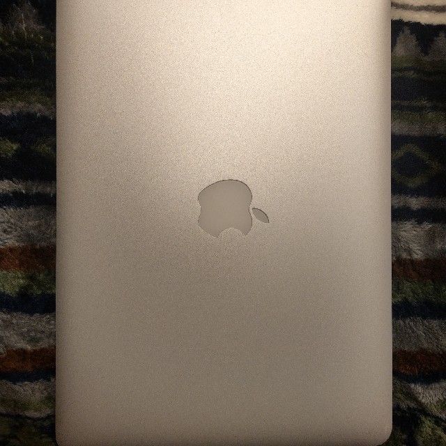 Apple - MacBook Pro(Retina, 13-inch, Early 2015)