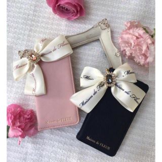 メゾンドフルール(Maison de FLEUR)のMaison de FLEUR web限定 ロゴリボンiPhoneケース(iPhoneケース)