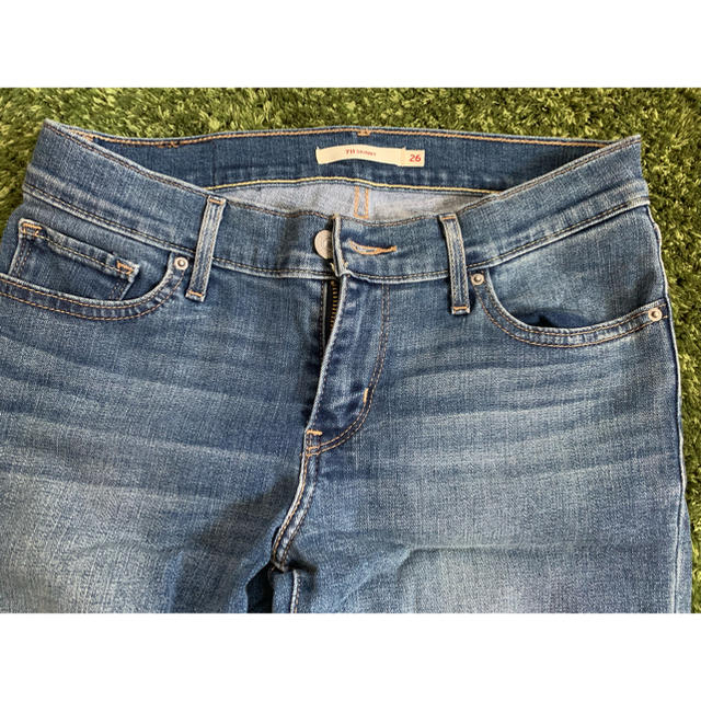 Levi's(リーバイス)のLevi's スキニー レディースのパンツ(スキニーパンツ)の商品写真