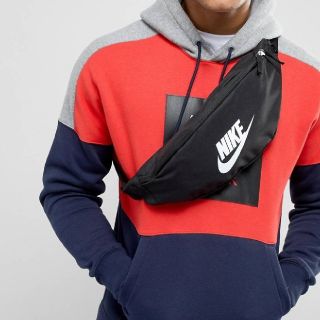 ナイキ(NIKE)の☆NIKE ナイキメンズ ボディバッグ・ウエストポーチ・ショルダーバッグ ☆(ウエストポーチ)