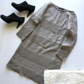 ユナイテッドアローズ(UNITED ARROWS)の美品 VERY掲載*ユナイテッドアローズ*ミドルゲージリブニットワンピース(ひざ丈ワンピース)