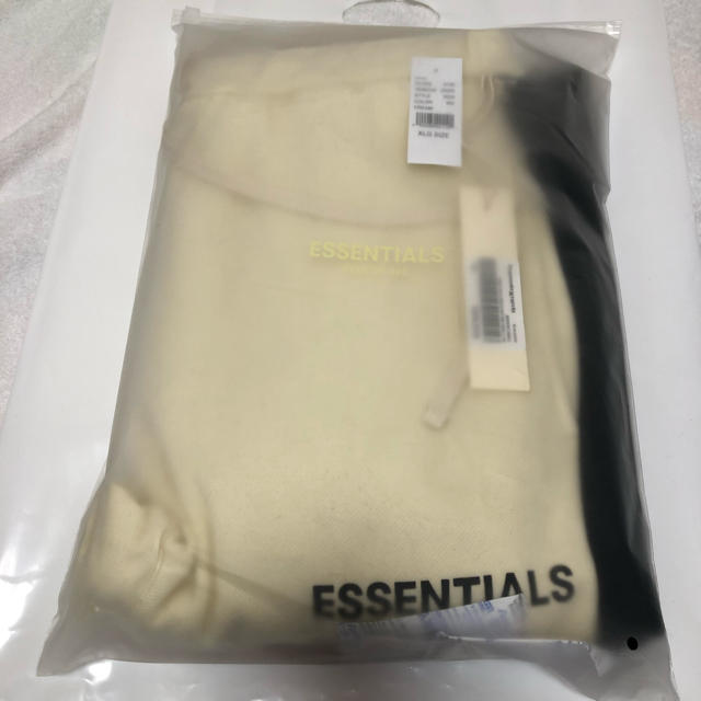 FEAR OF GOD(フィアオブゴッド)のESSENTIALS.fearofgodベージュロゴラウンジパンツ メンズのパンツ(その他)の商品写真