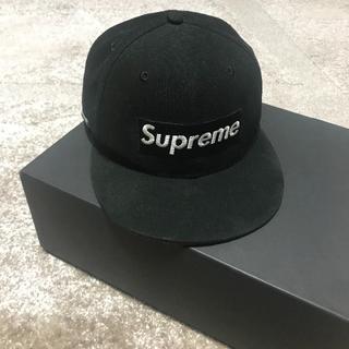 シュプリーム(Supreme)のsupreme × new era キャップ(キャップ)