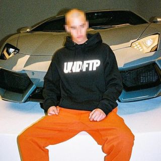 UNDEFEATED - FTP×UNDEFEATED REFLECTIVE HOODIEの通販 by aoiii's