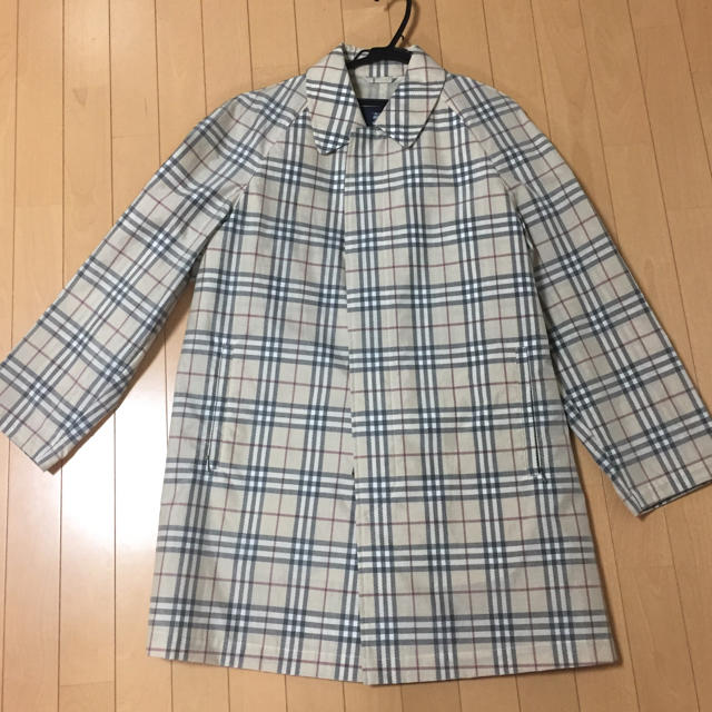 BURBERRY(バーバリー)のBurberry スプリングコート レディースのジャケット/アウター(スプリングコート)の商品写真