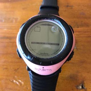 スント(SUUNTO)のスント ベクター ピンク(腕時計(デジタル))