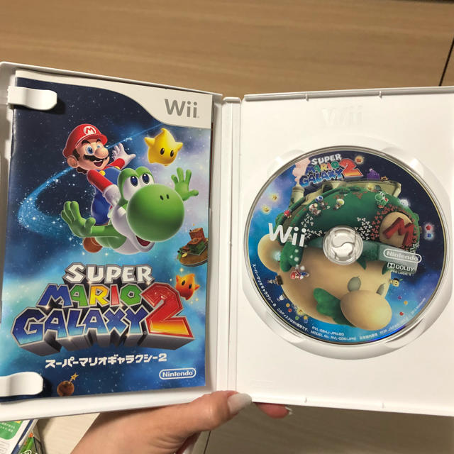 Wii(ウィー)のスーパーマリオギャラクシー2 中古 エンタメ/ホビーのゲームソフト/ゲーム機本体(家庭用ゲームソフト)の商品写真