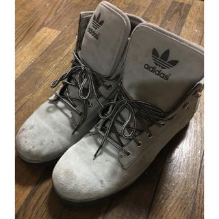 アディダス(adidas)のアディダスオリジナルスブーツ(ブーツ)