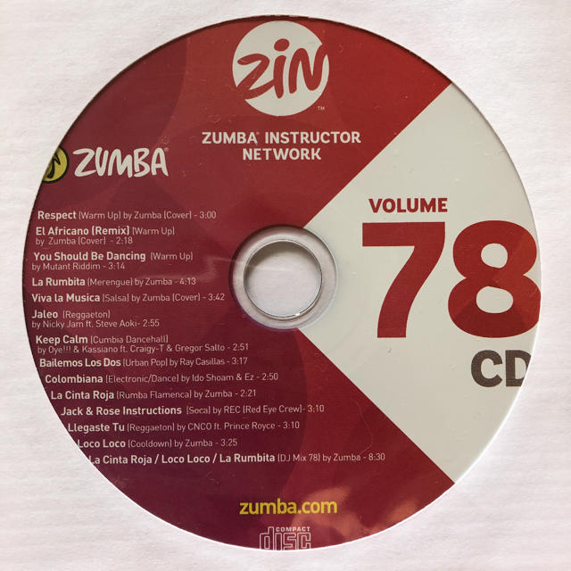 Zumba(ズンバ)のsmileさん専用  ZUMBA CD DVD  zin78 エンタメ/ホビーのDVD/ブルーレイ(スポーツ/フィットネス)の商品写真