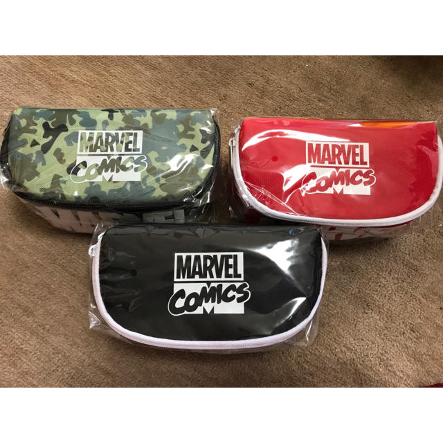 MARVEL(マーベル)のマーベルポーチ レディースのファッション小物(ポーチ)の商品写真