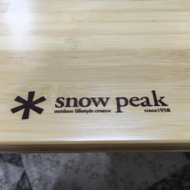 Snow Peak(スノーピーク)のかっちゃん様専用 美品 スノーピーク ワンアクションテーブルロング竹 スポーツ/アウトドアのアウトドア(テーブル/チェア)の商品写真