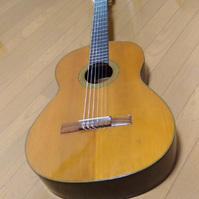 ヤマハ(ヤマハ)の【最終値下げ】YAMAHA NO.G-100 オール単板 楽器のギター(クラシックギター)の商品写真