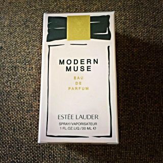 エスティローダー(Estee Lauder)の新品未開封 エスティローダ 香水(香水(女性用))