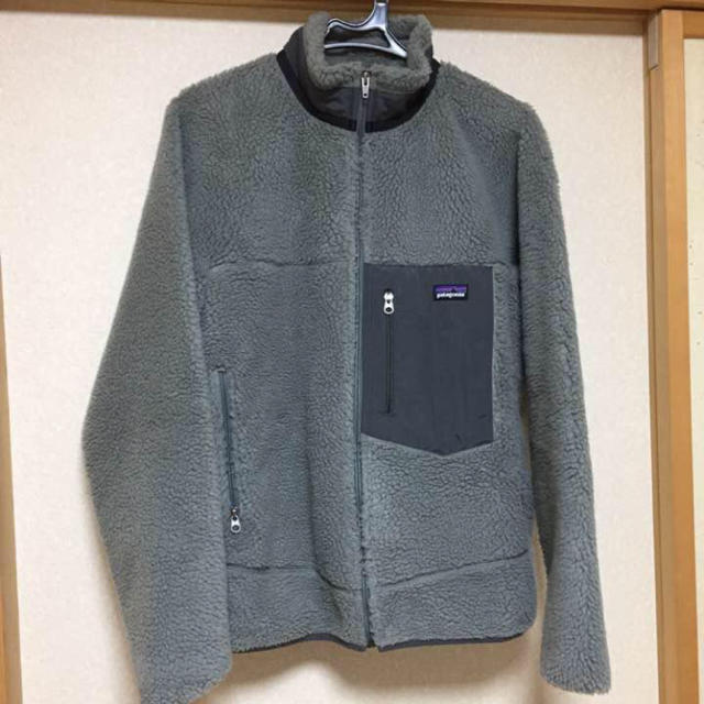 Patagonia レトロX グレー