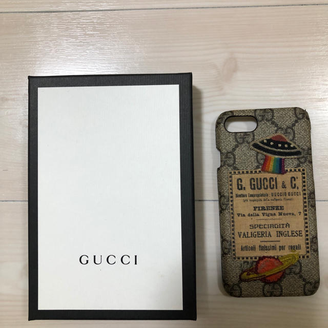 Gucci - GUCCI クーリエ iPhone8ケースの通販 by yoshi's shop｜グッチならラクマ