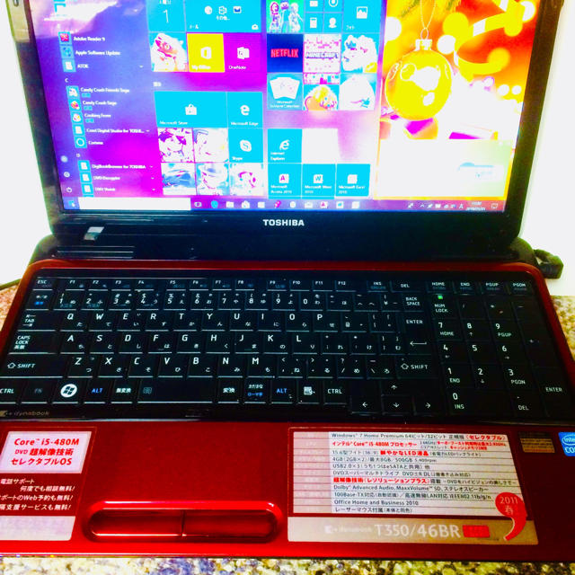 コアi5のワインレッドのTOSHIBA dinabook